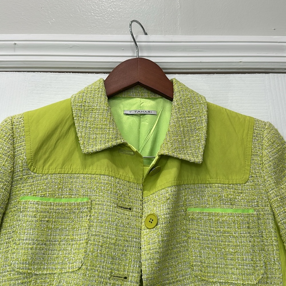 Chic tahari Lime Green Women's suit